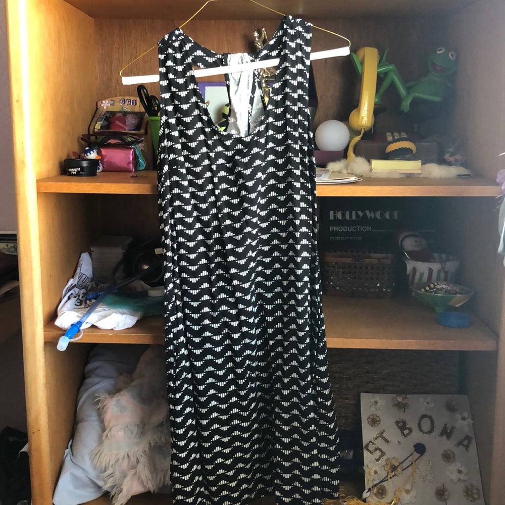 Dress never been worn!!!